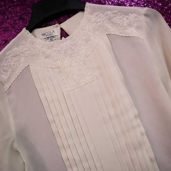 VINTAGE PLEATED BLOUSE 6P Nicola Ivory Cream Lace Sheer Office Workwear 80s 90s - Picture 1 of 8